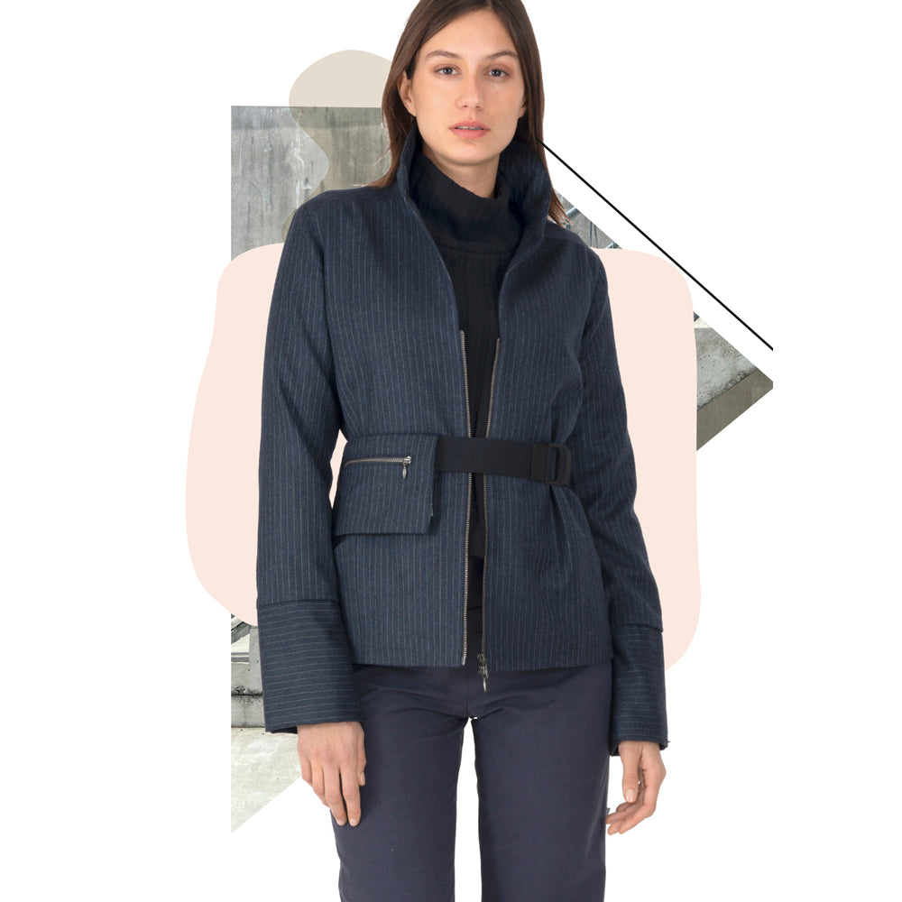 Blazer Nadelstreifen mit Gürtel